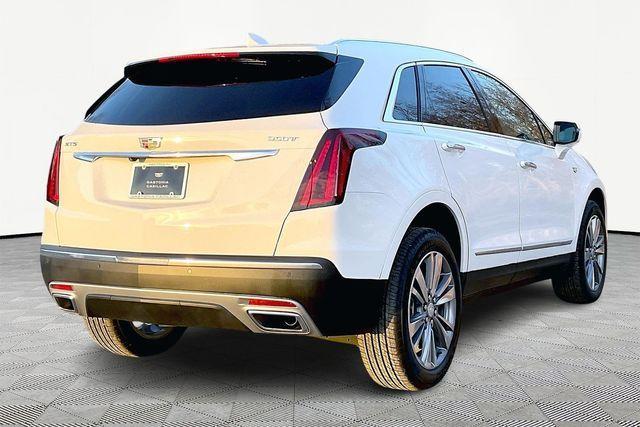 used 2025 Cadillac XT5 car, priced at $43,283