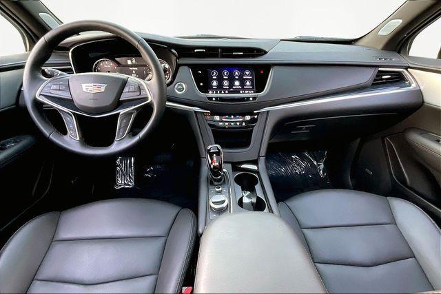 used 2025 Cadillac XT5 car, priced at $43,283