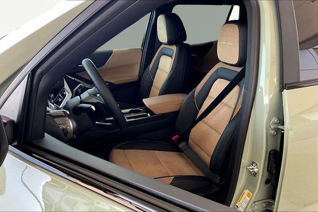 new 2026 Chevrolet Equinox car, priced at $33,395