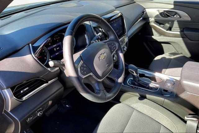 used 2023 Chevrolet Traverse car, priced at $30,577