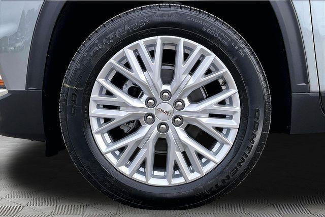 new 2026 GMC Acadia car, priced at $51,024