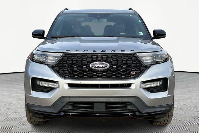 used 2022 Ford Explorer car, priced at $34,248