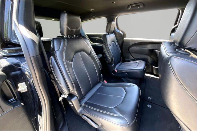 used 2025 Chrysler Pacifica car, priced at $29,403