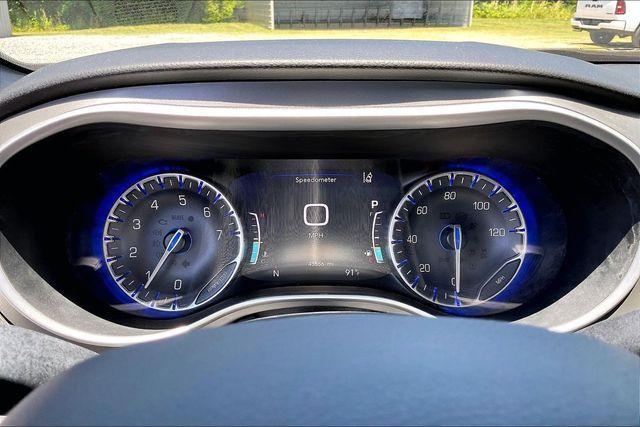used 2025 Chrysler Pacifica car, priced at $29,403