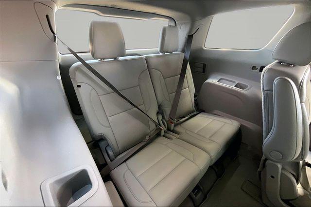 used 2021 GMC Acadia car, priced at $25,462