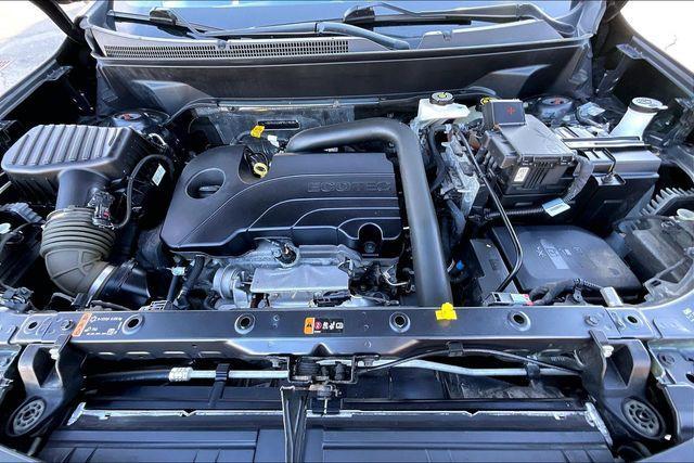 used 2023 Chevrolet Equinox car, priced at $22,654