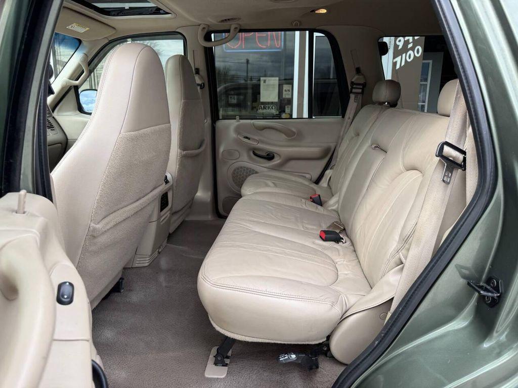 used 2000 Ford Expedition car, priced at $6,995