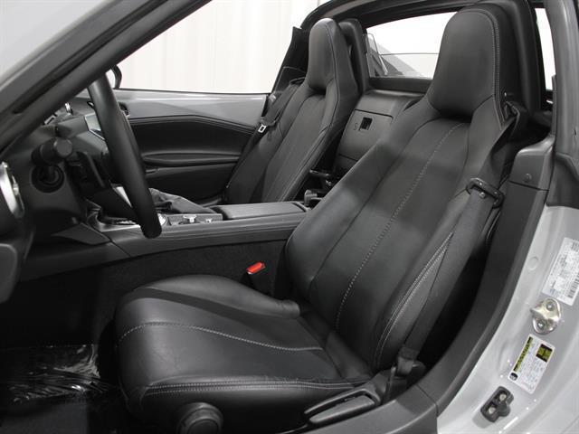 used 2025 Mazda MX-5 Miata RF car, priced at $35,990