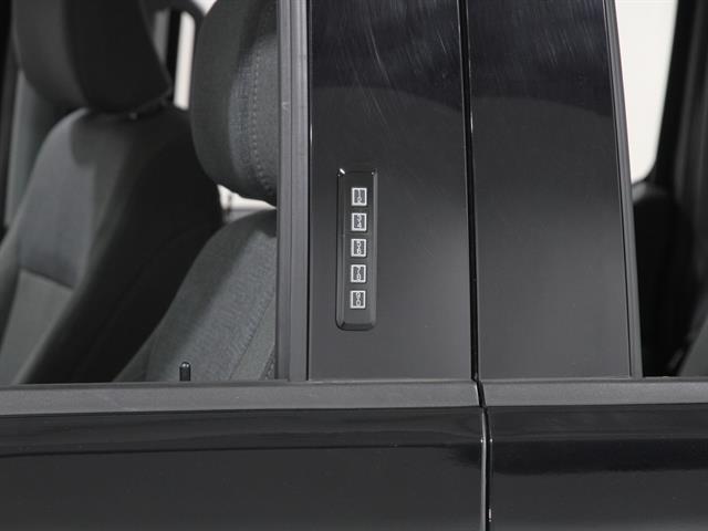 used 2024 Ford F-150 car, priced at $35,000