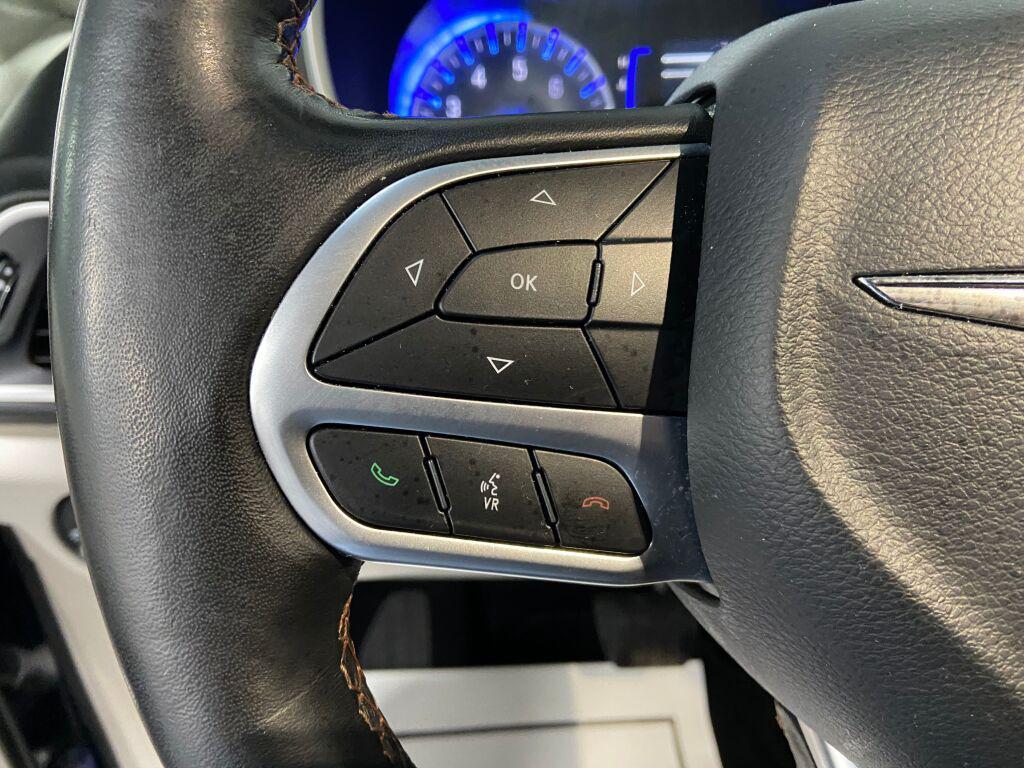 used 2020 Chrysler Pacifica car, priced at $16,982