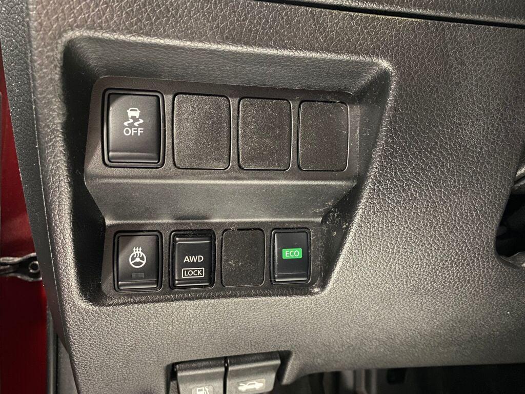 used 2018 Nissan Rogue Sport car, priced at $13,553