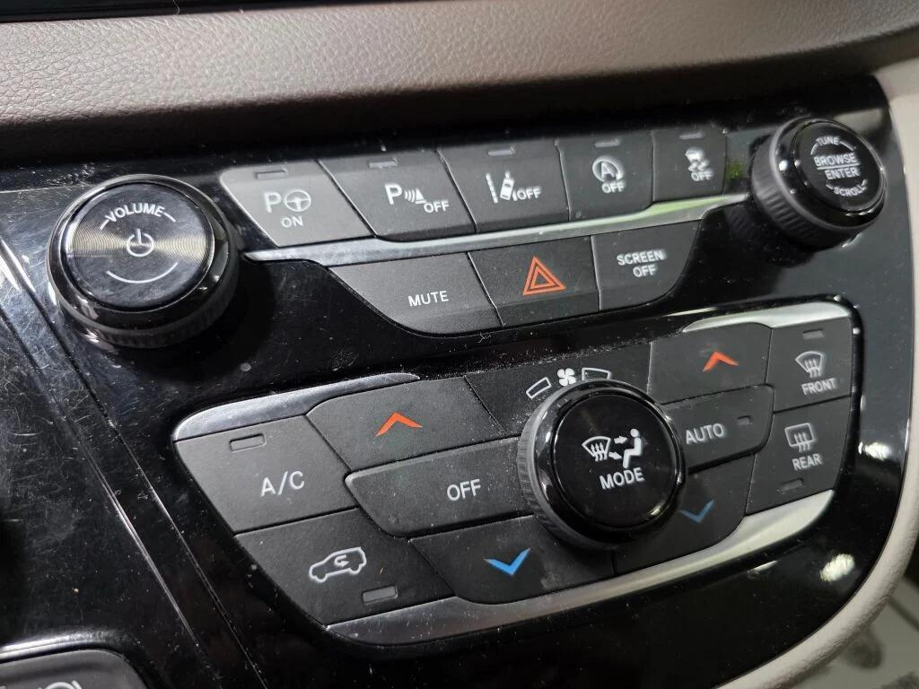 used 2019 Chrysler Pacifica car, priced at $19,982