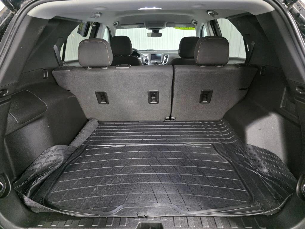 used 2021 Chevrolet Equinox car, priced at $14,993