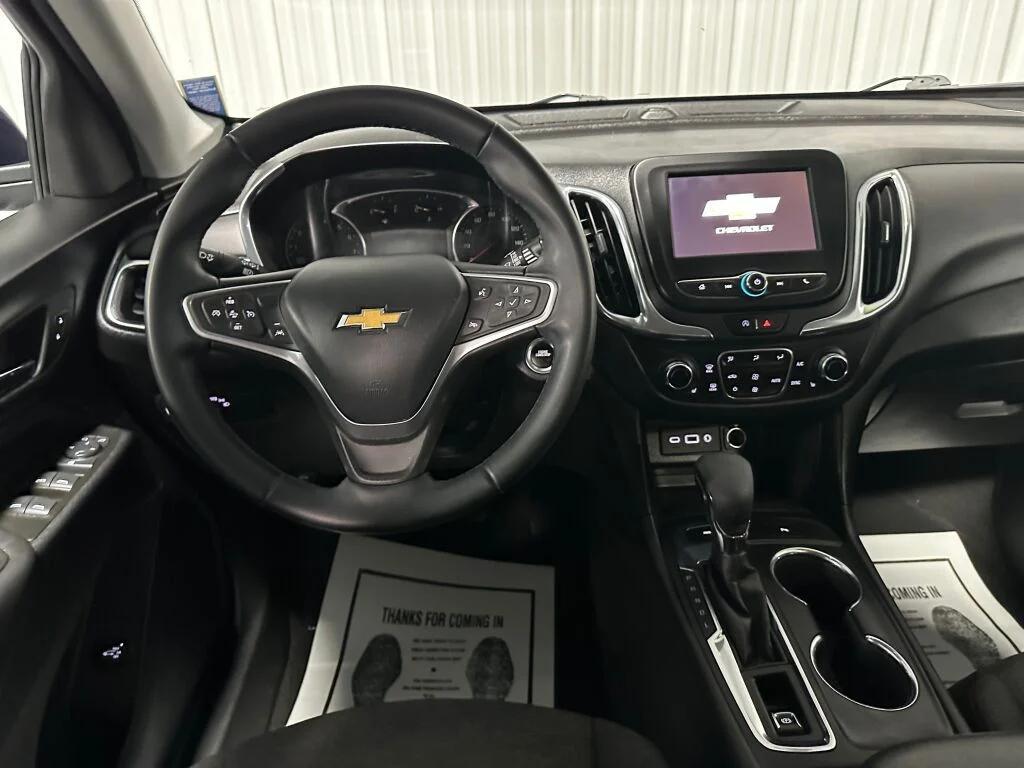 used 2023 Chevrolet Equinox car, priced at $19,789