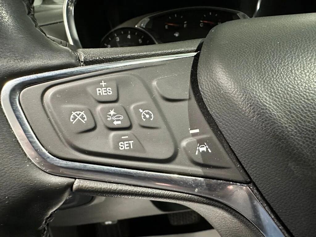 used 2023 Chevrolet Equinox car, priced at $18,396