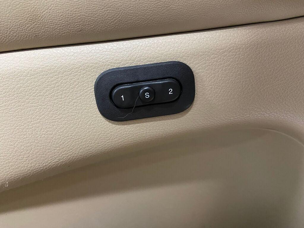 used 2017 Jeep Grand Cherokee car, priced at $13,463