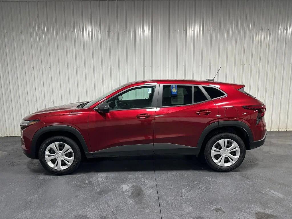 used 2024 Chevrolet Trax car, priced at $18,578