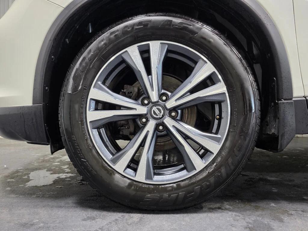 used 2017 Nissan Rogue car, priced at $14,478