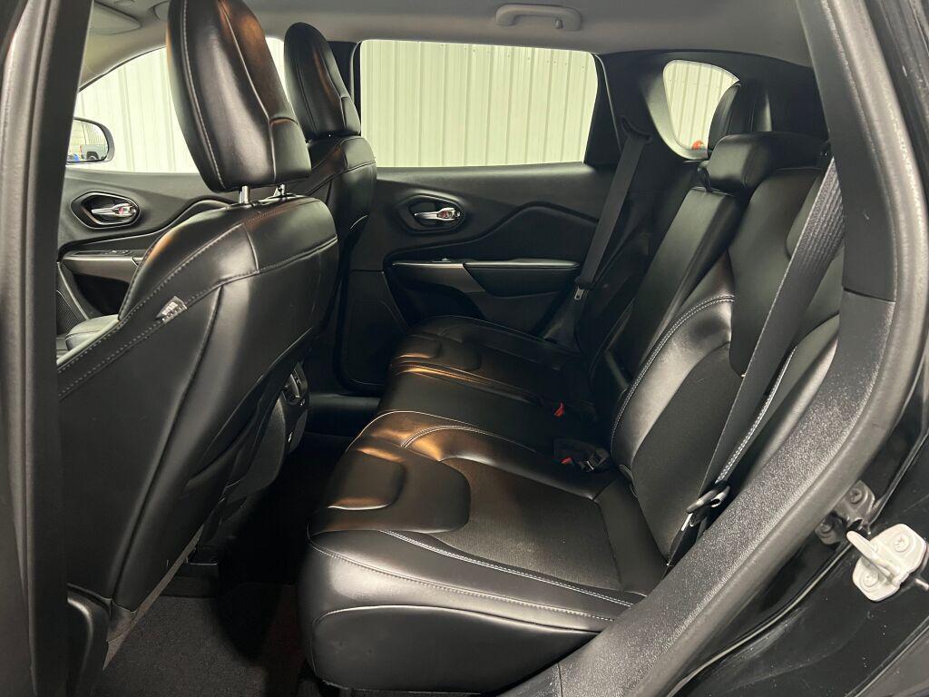 used 2021 Jeep Cherokee car, priced at $12,982