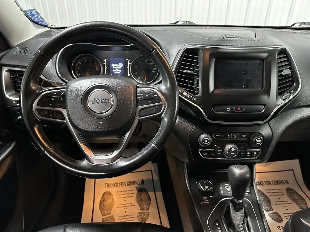 used 2020 Jeep Cherokee car, priced at $19,596
