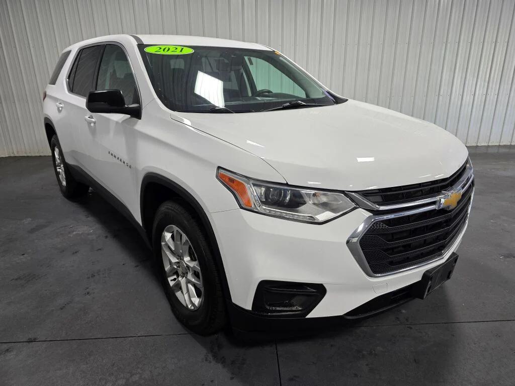 used 2021 Chevrolet Traverse car, priced at $18,988