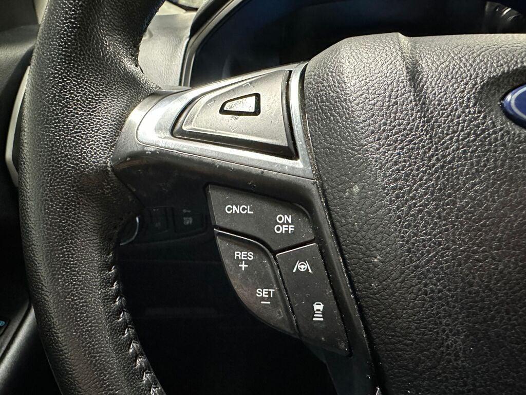 used 2022 Ford Edge car, priced at $20,896