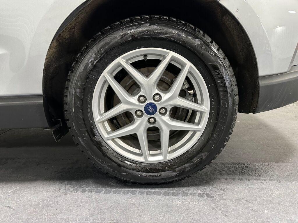 used 2022 Ford Edge car, priced at $20,896