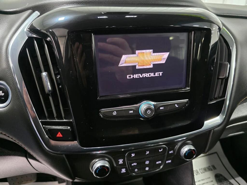 used 2021 Chevrolet Traverse car, priced at $23,977