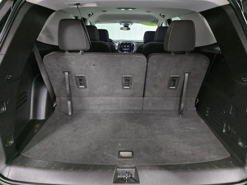 used 2021 Chevrolet Traverse car, priced at $23,977
