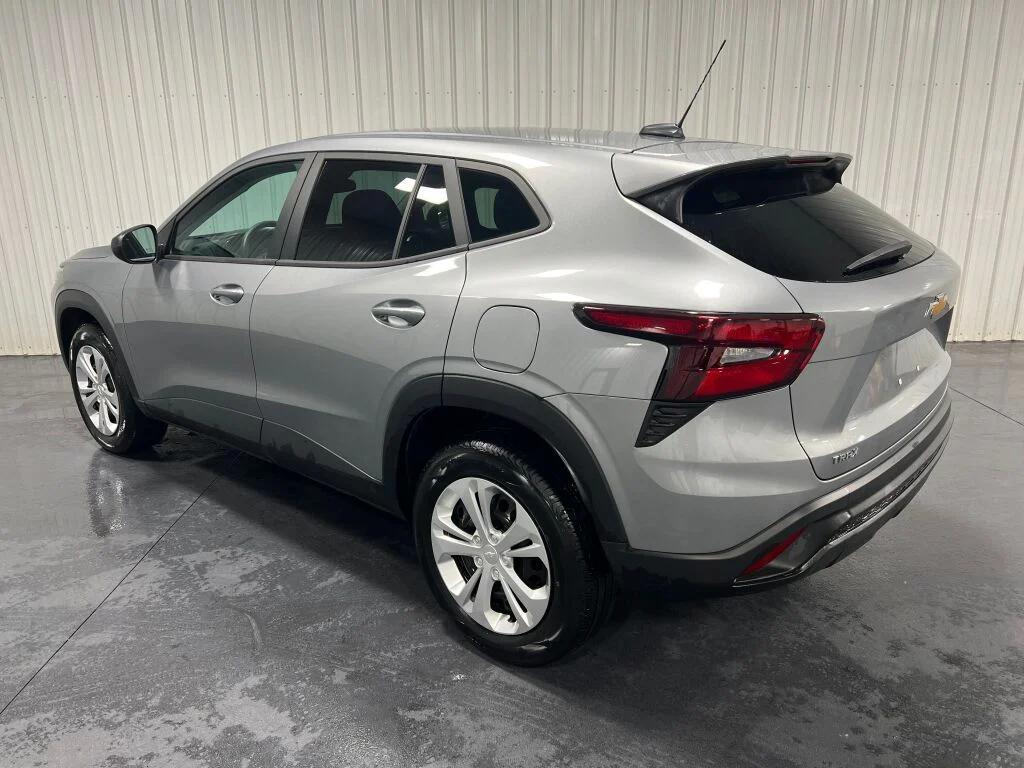 used 2024 Chevrolet Trax car, priced at $17,549