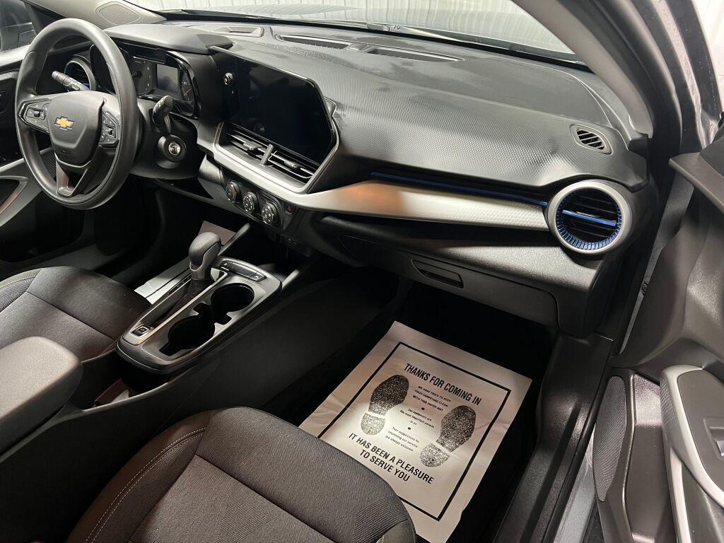 used 2024 Chevrolet Trax car, priced at $17,549