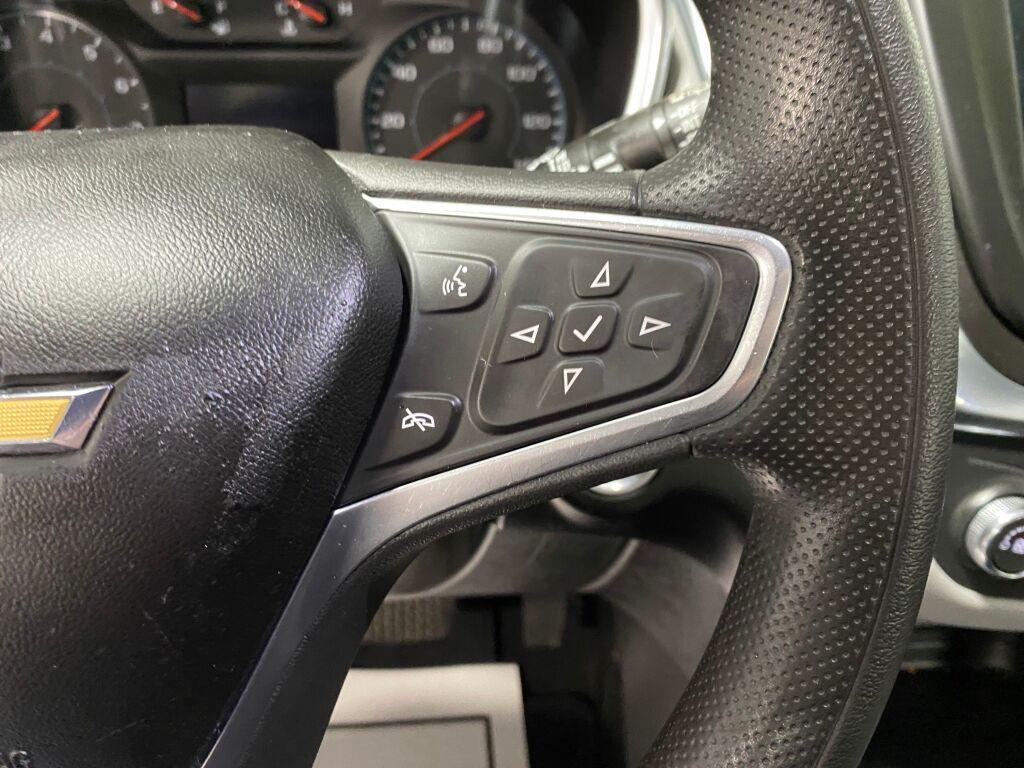 used 2022 Chevrolet Equinox car, priced at $18,988