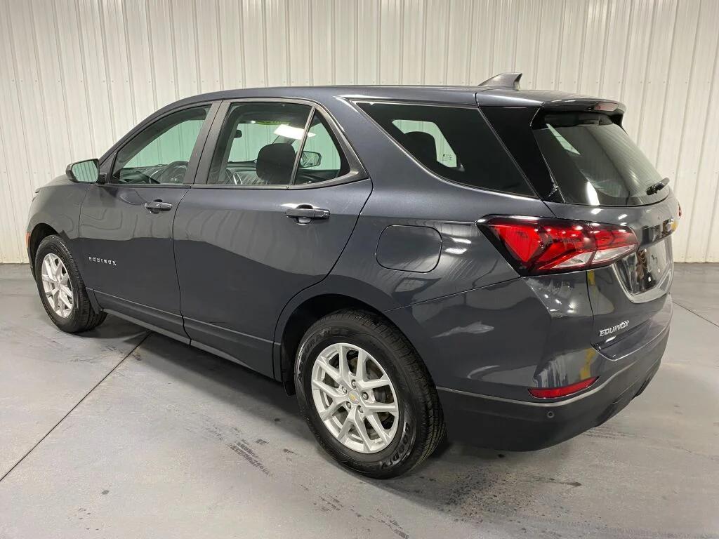used 2022 Chevrolet Equinox car, priced at $18,988