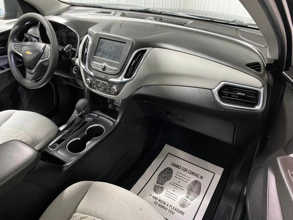 used 2022 Chevrolet Equinox car, priced at $18,988
