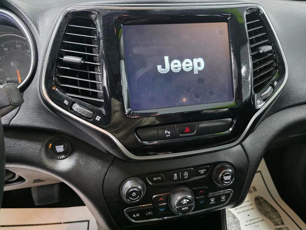 used 2019 Jeep Cherokee car, priced at $17,327