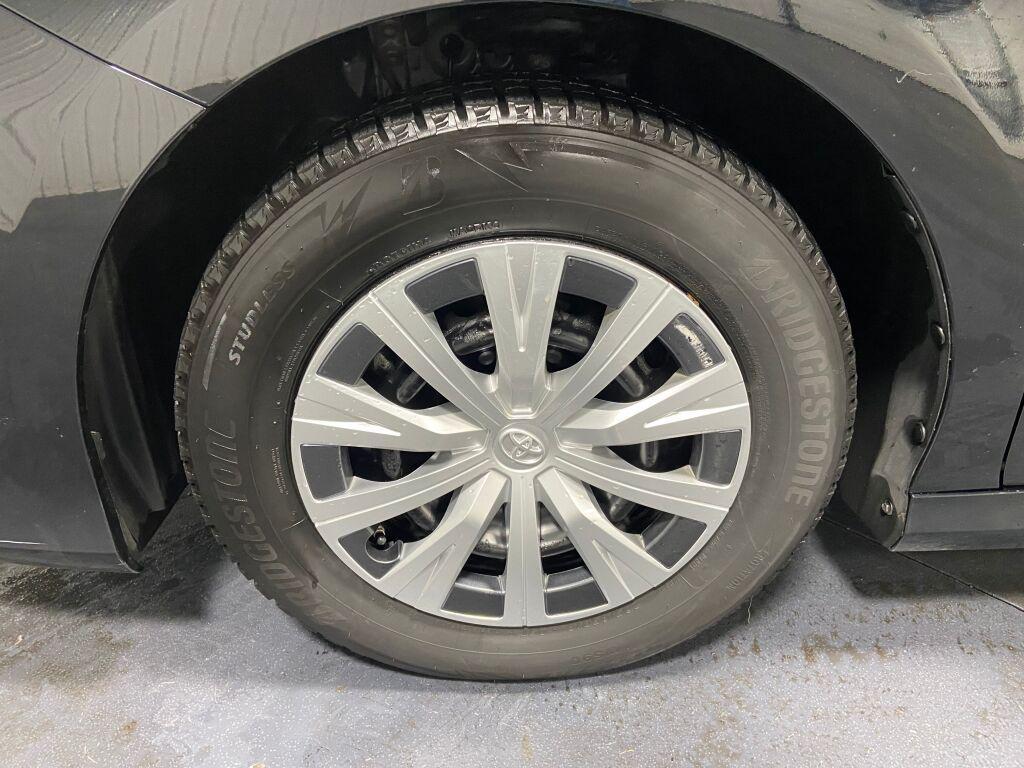 used 2024 Toyota Camry Hybrid car, priced at $22,678