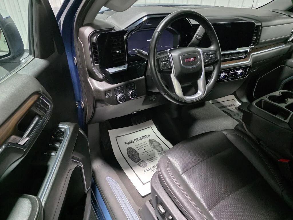 used 2024 GMC Sierra 1500 car, priced at $38,988