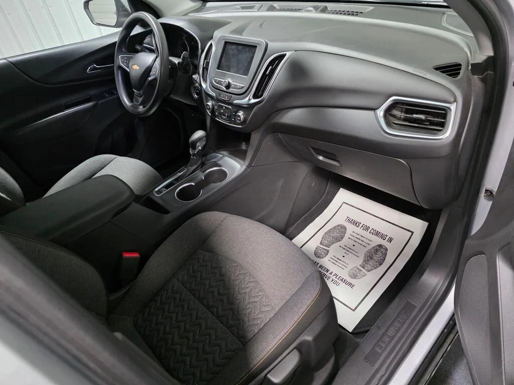 used 2022 Chevrolet Equinox car, priced at $17,792