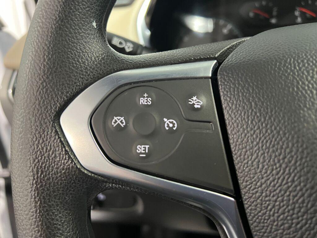 used 2023 Chevrolet Traverse car, priced at $26,578