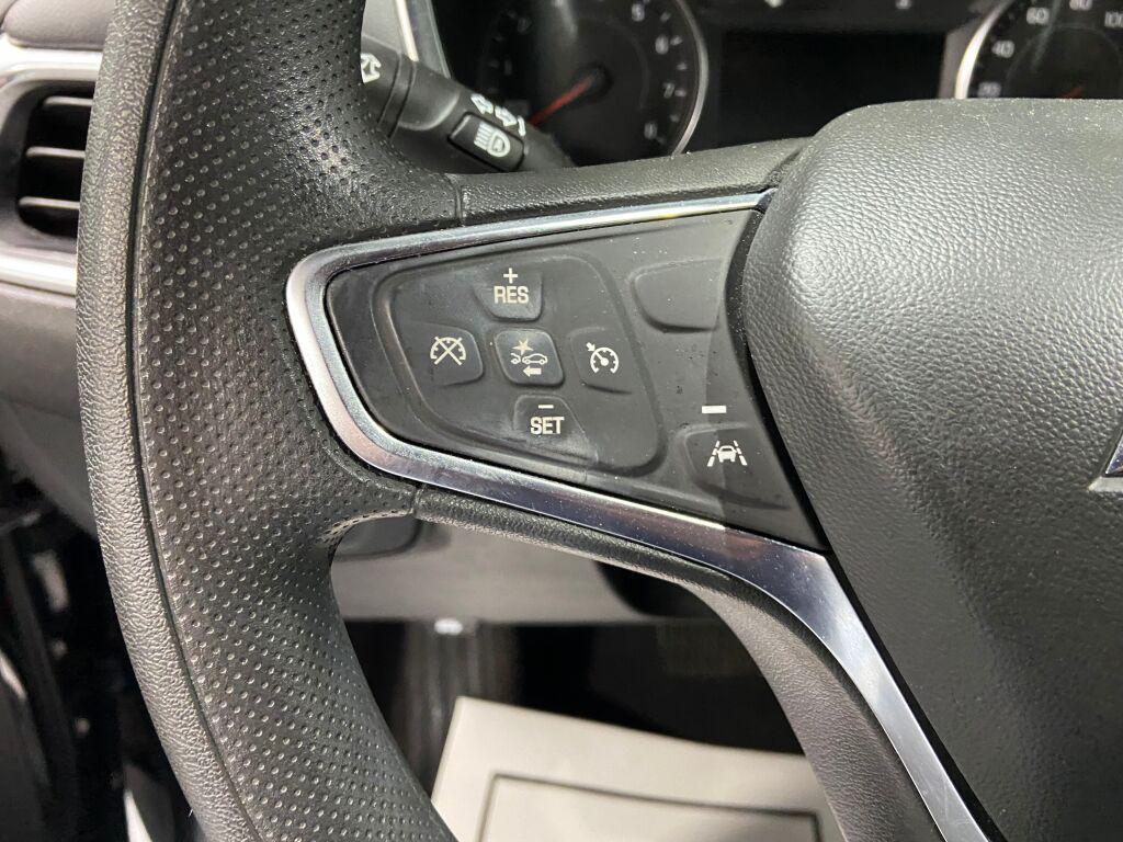 used 2024 Chevrolet Equinox car, priced at $17,987