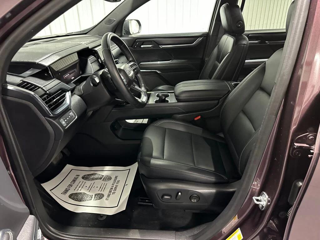 used 2024 GMC Acadia car