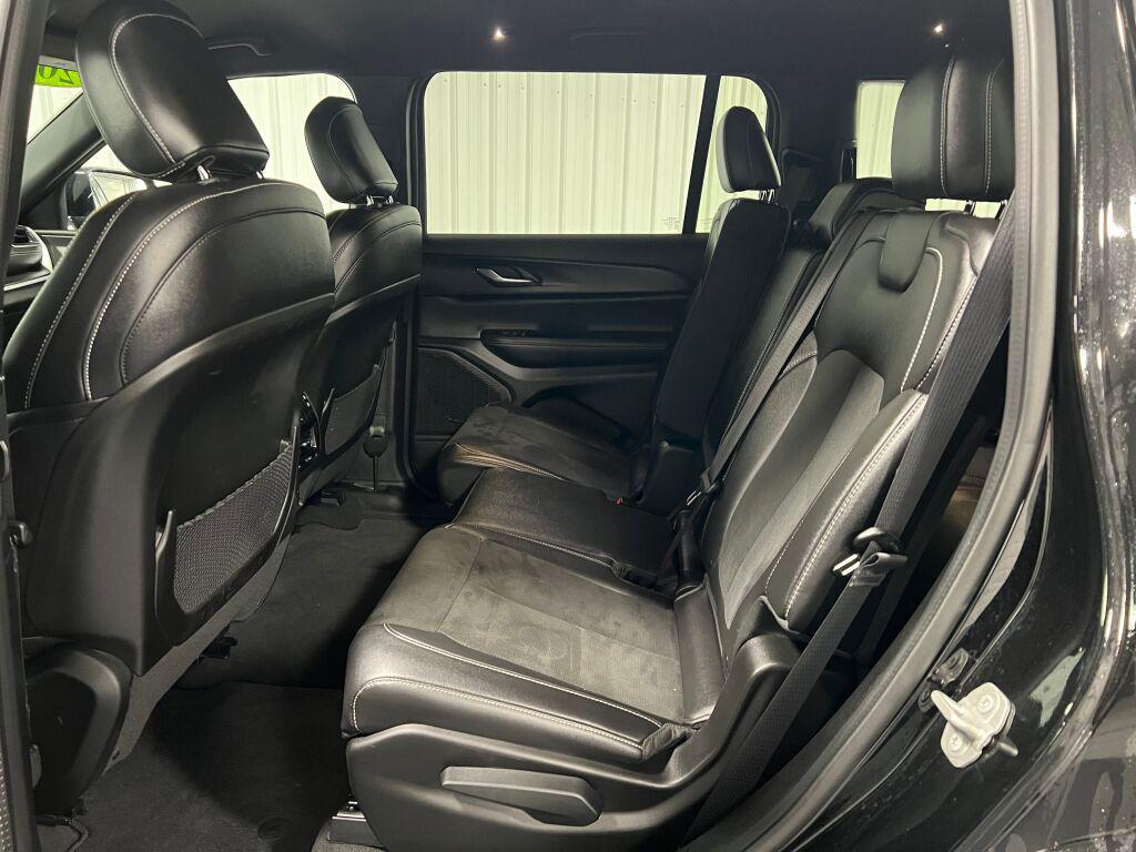 used 2024 Jeep Grand Cherokee L car, priced at $30,772