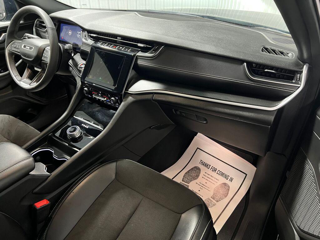 used 2024 Jeep Grand Cherokee L car, priced at $30,772