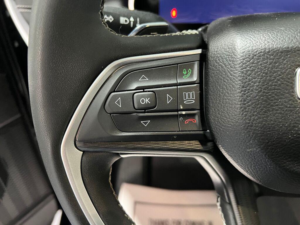 used 2024 Jeep Grand Cherokee L car, priced at $30,772