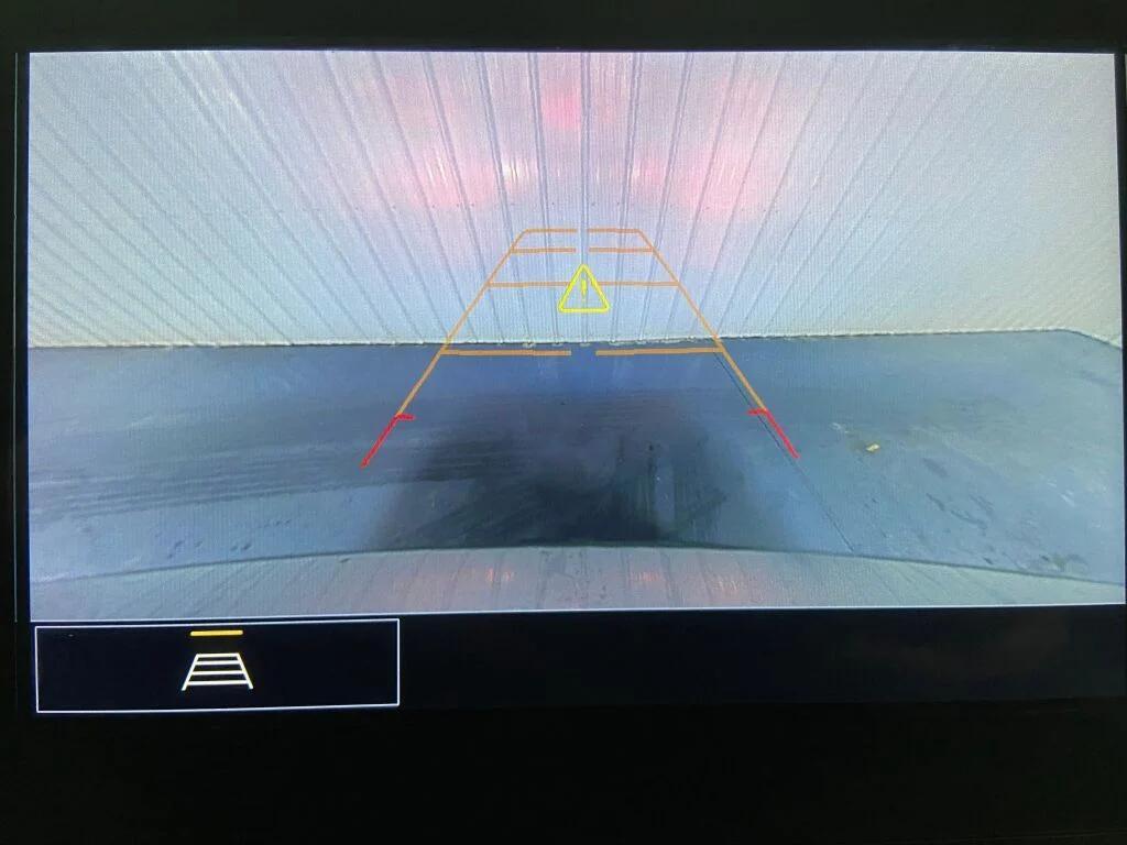 used 2022 Chevrolet Traverse car, priced at $25,883