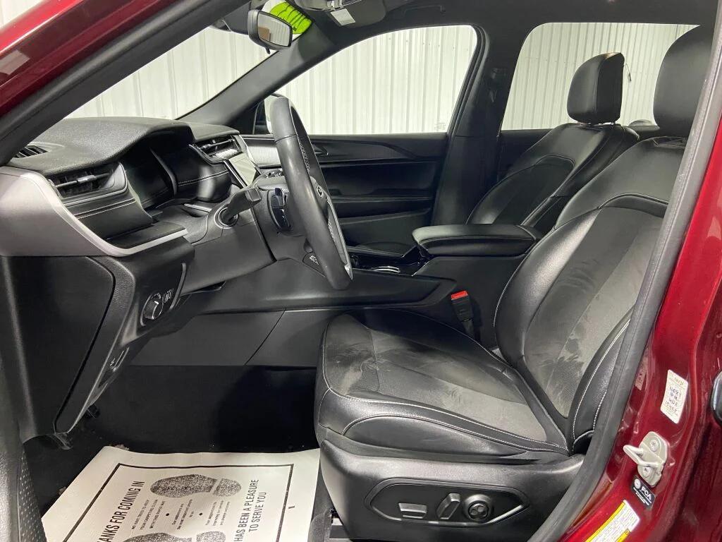 used 2023 Jeep Grand Cherokee L car, priced at $27,779