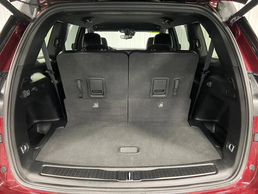 used 2023 Jeep Grand Cherokee L car, priced at $27,779