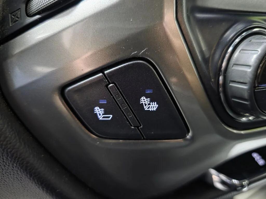 used 2018 Chevrolet Silverado 1500 car, priced at $22,996