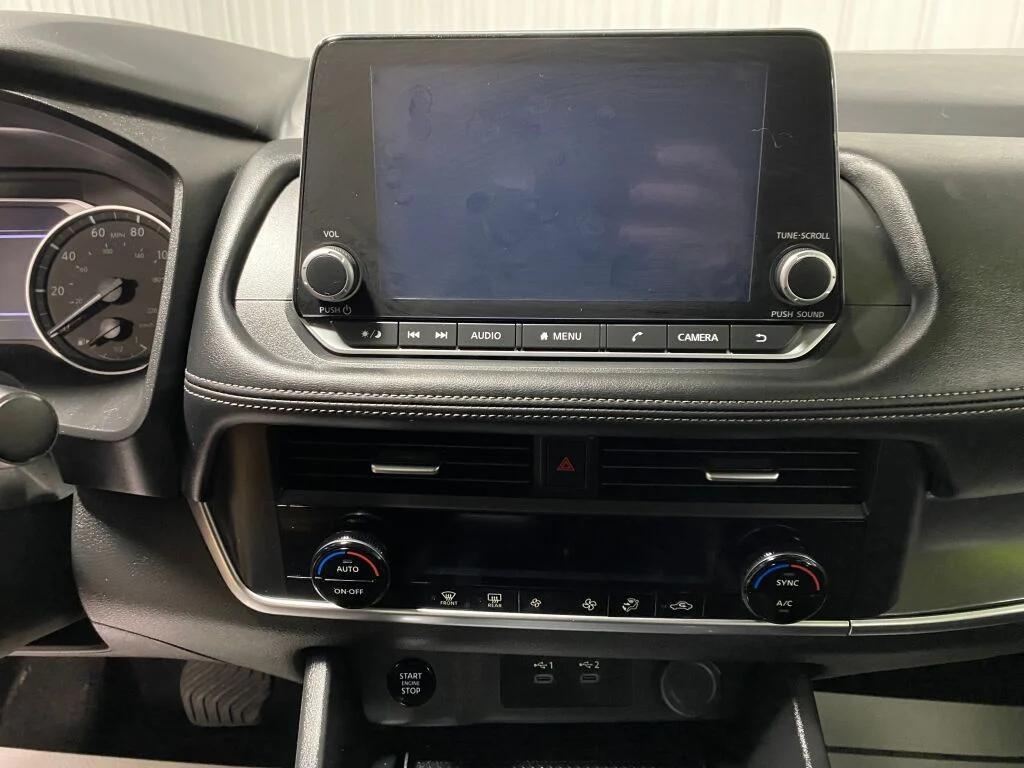 used 2024 Nissan Rogue car, priced at $24,889