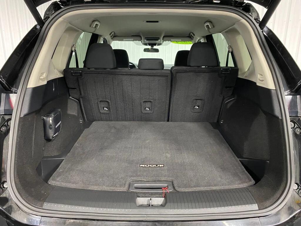 used 2024 Nissan Rogue car, priced at $24,889